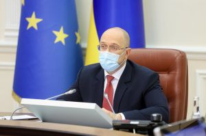 Денис Шмигаль: «Тарифи залишатимуться стабільними, а програму субсидій буде збільшено»