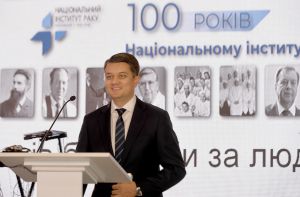 Дмитро Разумков: «Лікар — це не просто професія, це справа життя»