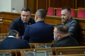 На порядку денному — соціальні питання