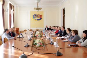 Хмельниччина: Американці розкажуть —  співвітчизники виростять