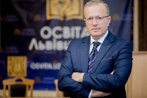 Як на Львівщині формують навчальний всесвіт