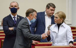 У відставку відправили п’ятьох міністрів