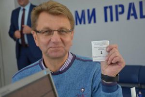 Переміг представник «Слуги народу»