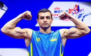 Бокс: Юрій Захарєєв — чемпіон!