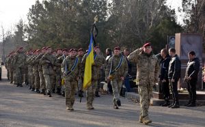 Попрощалися з героями