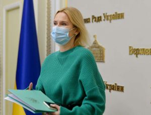 Школи працюватимуть там, де колективи на 100 відсотків вакциновані