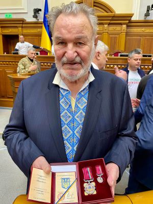 Президент нагородив знаменитого буковинця Леонтія Сандуляка