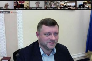 Підвищення кваліфікації службовців в органах місцевого самоврядування є надзвичайно важливим, адже якість їхньої роботи впливає на комфорт українців