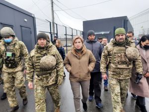 Окупанти нехтують правами людини і порушують міжнародні домовленості