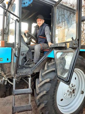 Плекають рідну землю Журавлі...