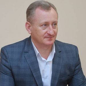 «Люблю газету за назву і за зміст»