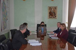 У пріоритеті — права людини