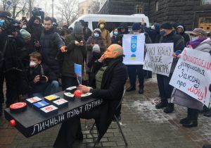 За ТБ українською!