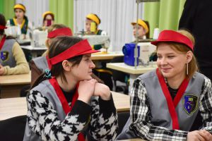 «Імперію моди» відкрили у Чернігові на Козацькій