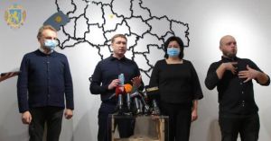Зберігати спокій, бути пильними та обережними!