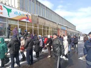 Містам, що потерпають від гуманітарної катастрофи, допомагає вся країна 