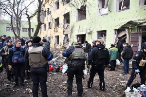 У Маріуполі – запеклі бої, місто мужньо відбиває наступ ворога