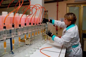 Російські окупанти незаконно заволоділи новітньою лабораторією вартістю 6 млн. євро., яка знаходиться у зоні відчуження
