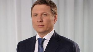 Передають їжу, ліки та товари першої необхідності землякам