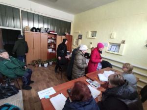 Працівники «Укрпошти» забезпечують виплату пенсій у воєнних умовах 