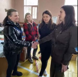 Наші жінки: Жмеринський жіночий батальйон добрих справ