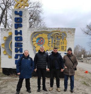 Тяжке повернення в Чорнобильську зону