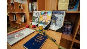 Дніпро: Уроки доблесті вели герої сучасності 