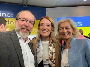 Щоб країна жила, армія воювала, економіка має працювати безупинно