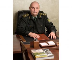 Хто і за що замислив прибрати з посади головного буковинського лісівника?