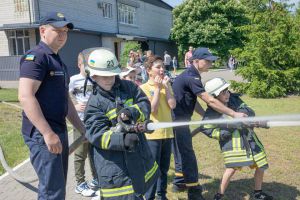 Міжнародний день захисту дітей відзначили попри воєнний стан 