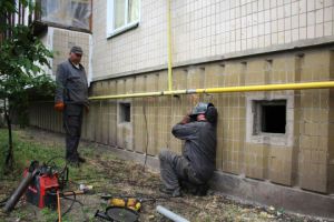 У більшості пошкоджених у столиці будинків розподіл газу відновили 
