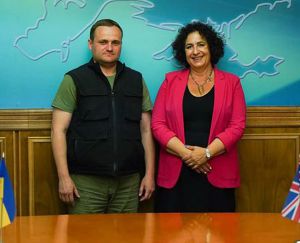 Відбудувати житло, щоб люди повернулися додому