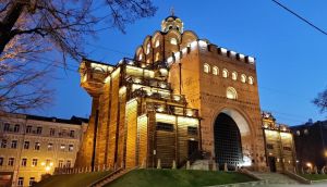 Збирають кошти на реставрацію Золотих воріт