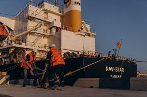 Зерновий прорив: караван рушив
