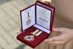 Нову нагороду «Слава Рівненщини»  першими отримали військовий, лікар і волонтер
