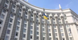 Уряд дозволив виїзд окремим групам моряків