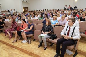 На більшість чекає дистанційка