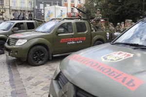 …уже сотий «бандеромобіль» відправили на передову