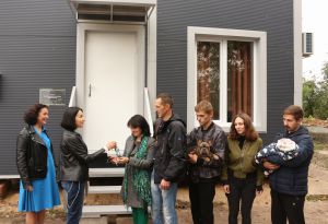 Від британської родини — оселя у подарунок