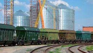 Вагони з агропродукцією упевнено прямують на південь