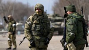 «русскій мір»  з лещат не відпускає