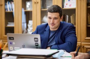Немає нічого неможливого: від технологій безпеки до дитячого одягу