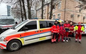 Ще одна карета швидкої медичної допомоги  примчала до Харкова