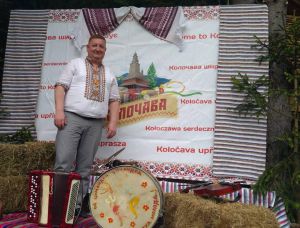 Єдине в Україні село десяти музеїв і півсотні пам’ятників