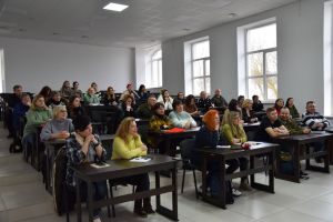 Навчають фахівців з підтримки та супроводу ветеранів війни у громадах краю