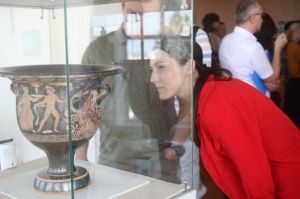 Гривні часів Київської Русі і зброя гунів: нашу історичну спадщину розкрадають і нищать