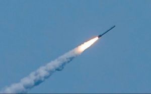 Окупанти знову атакували столицю