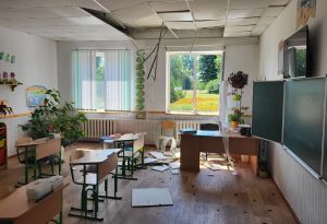 Перший урок у «пораненій» школі