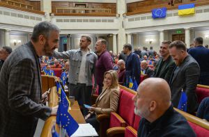 Пріоритет — мільярди гривень на оборону і соціалку