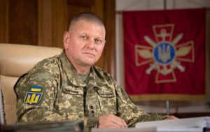 Вийти з глухого кута, перетворивши війну позицій на маневр